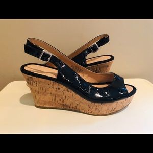 MOOTSIES TOOTSIES— Patent Look Cork Wedges, Sz 8.5